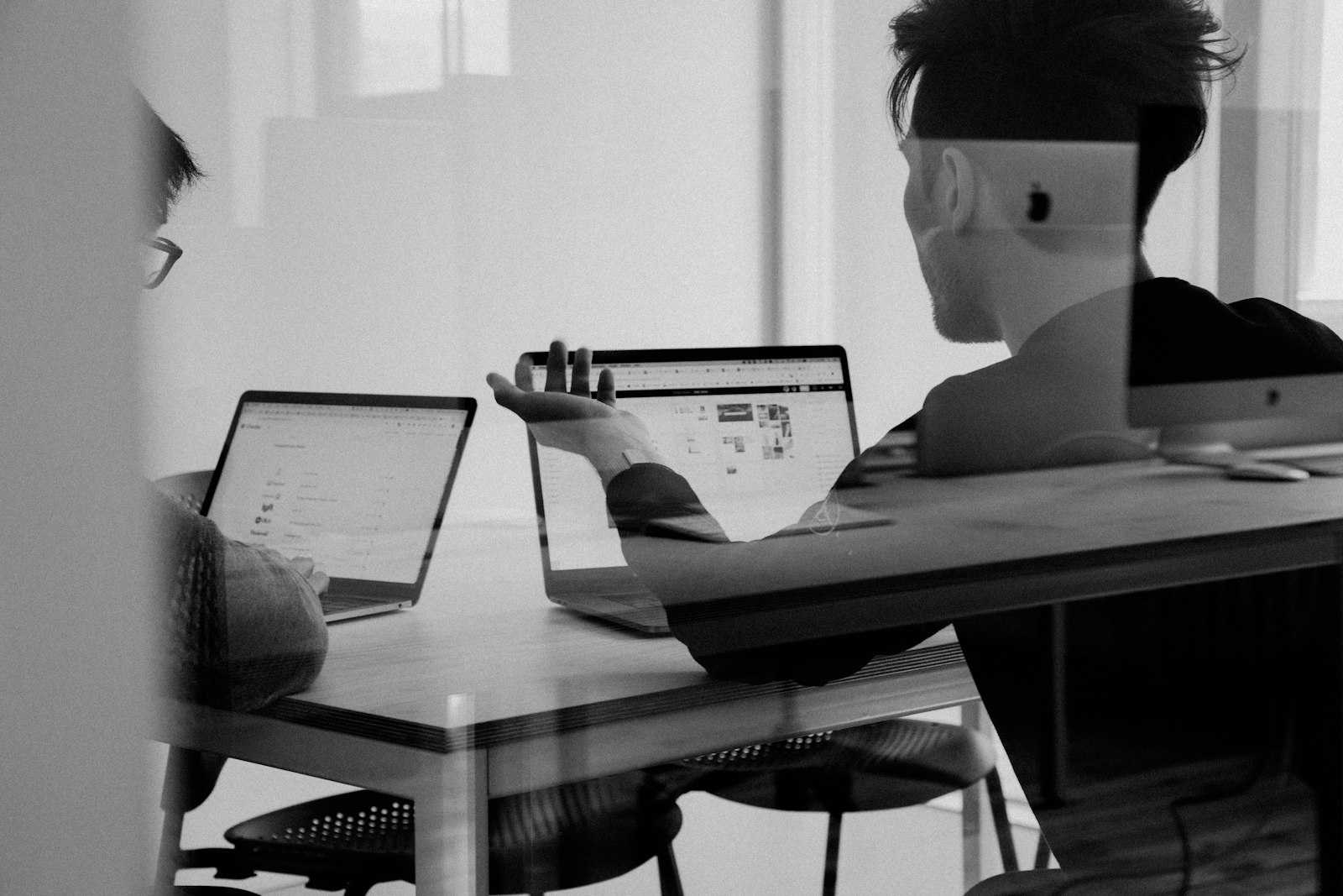 A live expert-led assessment session